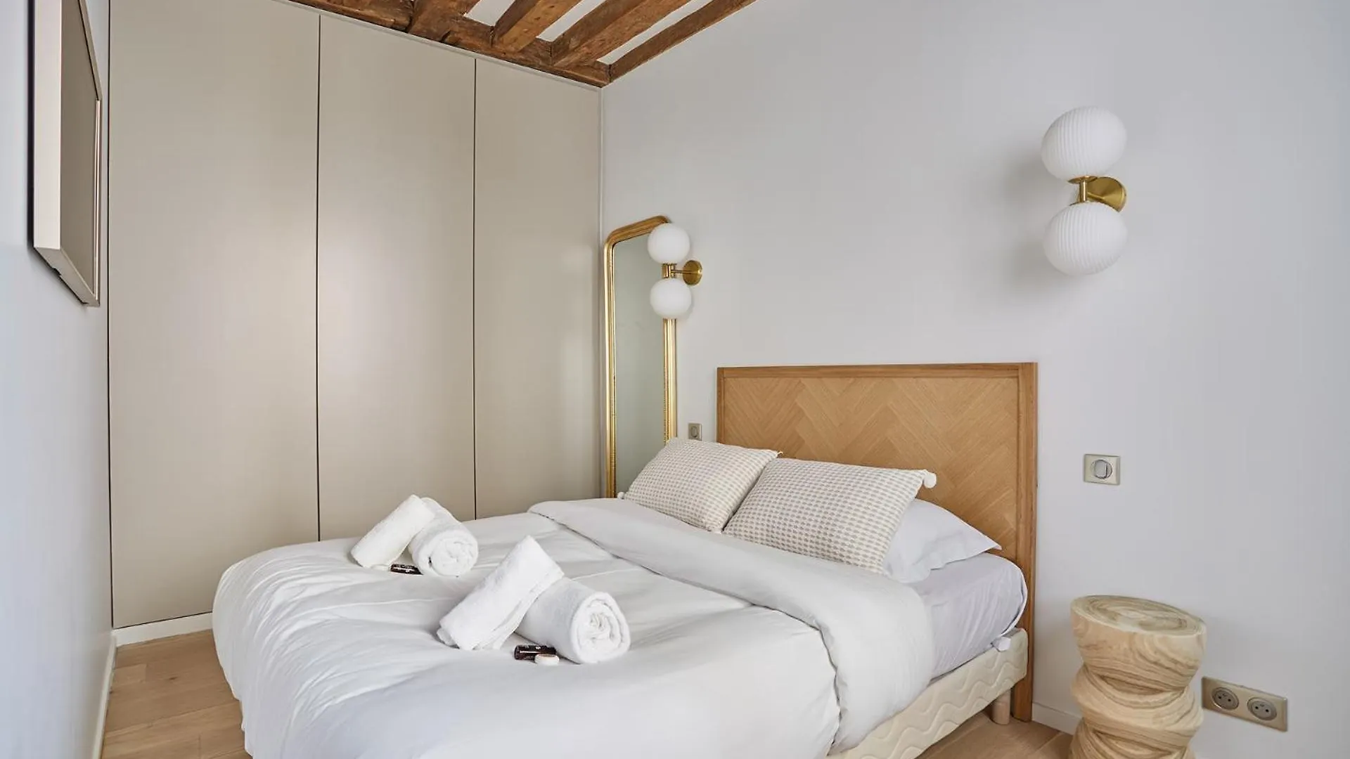 Eiffel Tower Apartment/Invalide By Studioprestige Paris